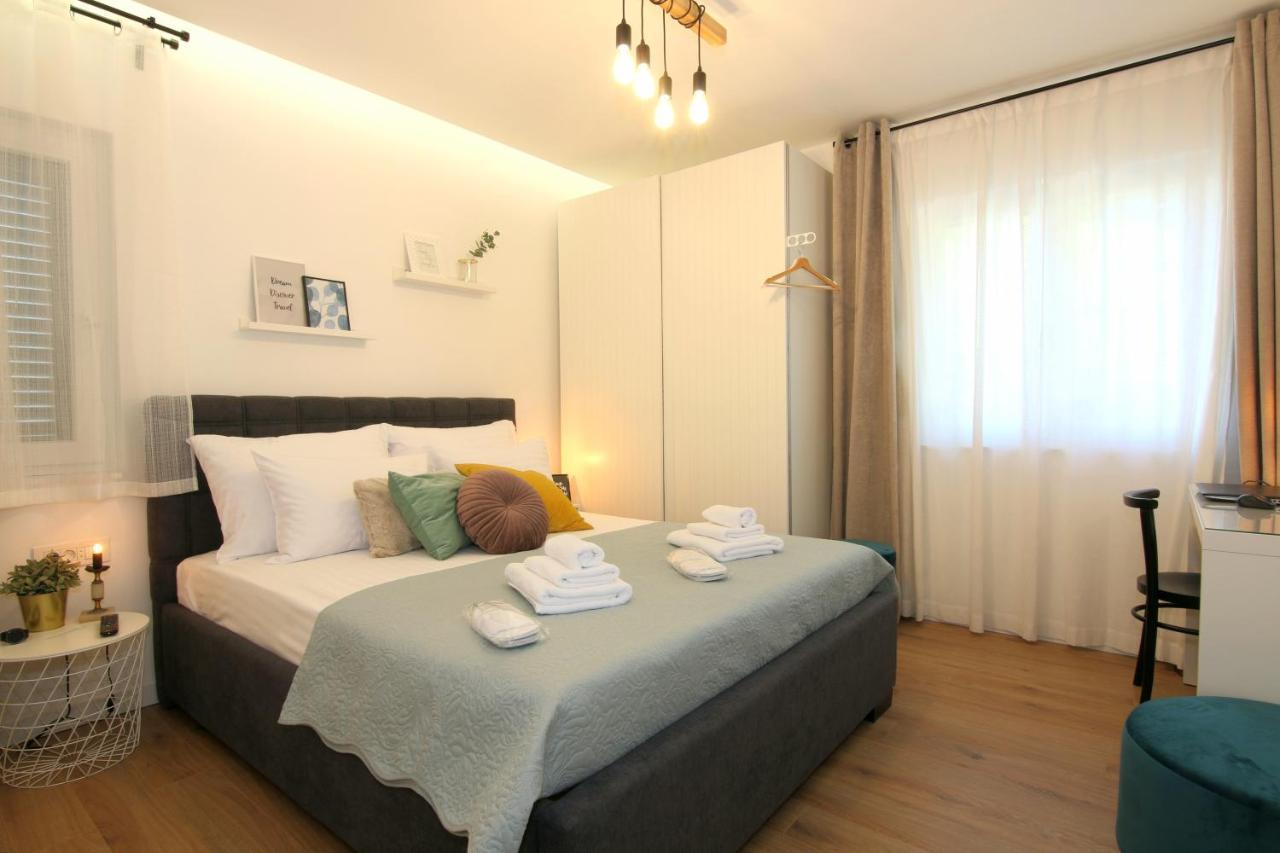 Apartments Tona ซาบอริซ ภายนอก รูปภาพ
