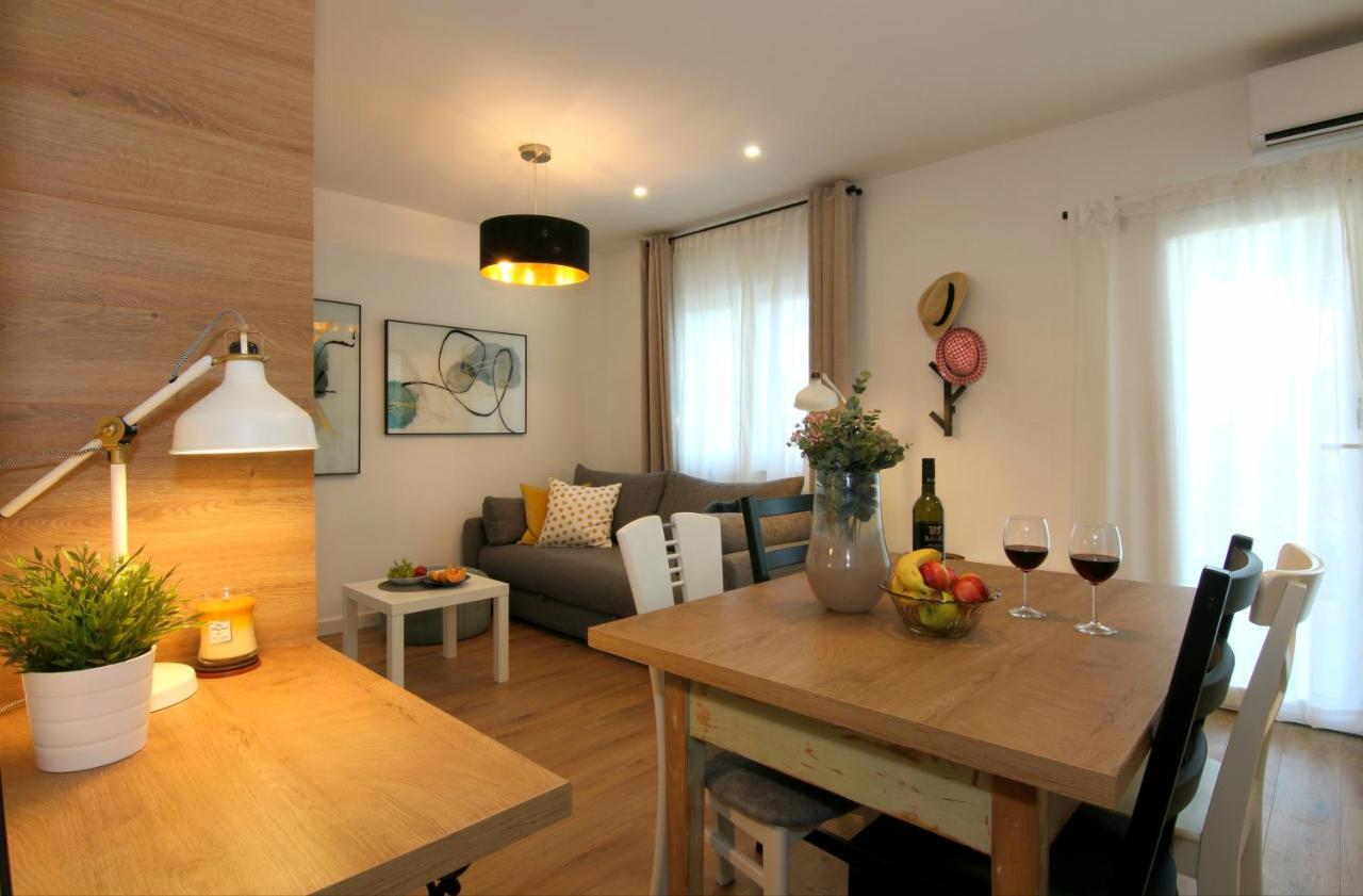 Apartments Tona ซาบอริซ ภายนอก รูปภาพ