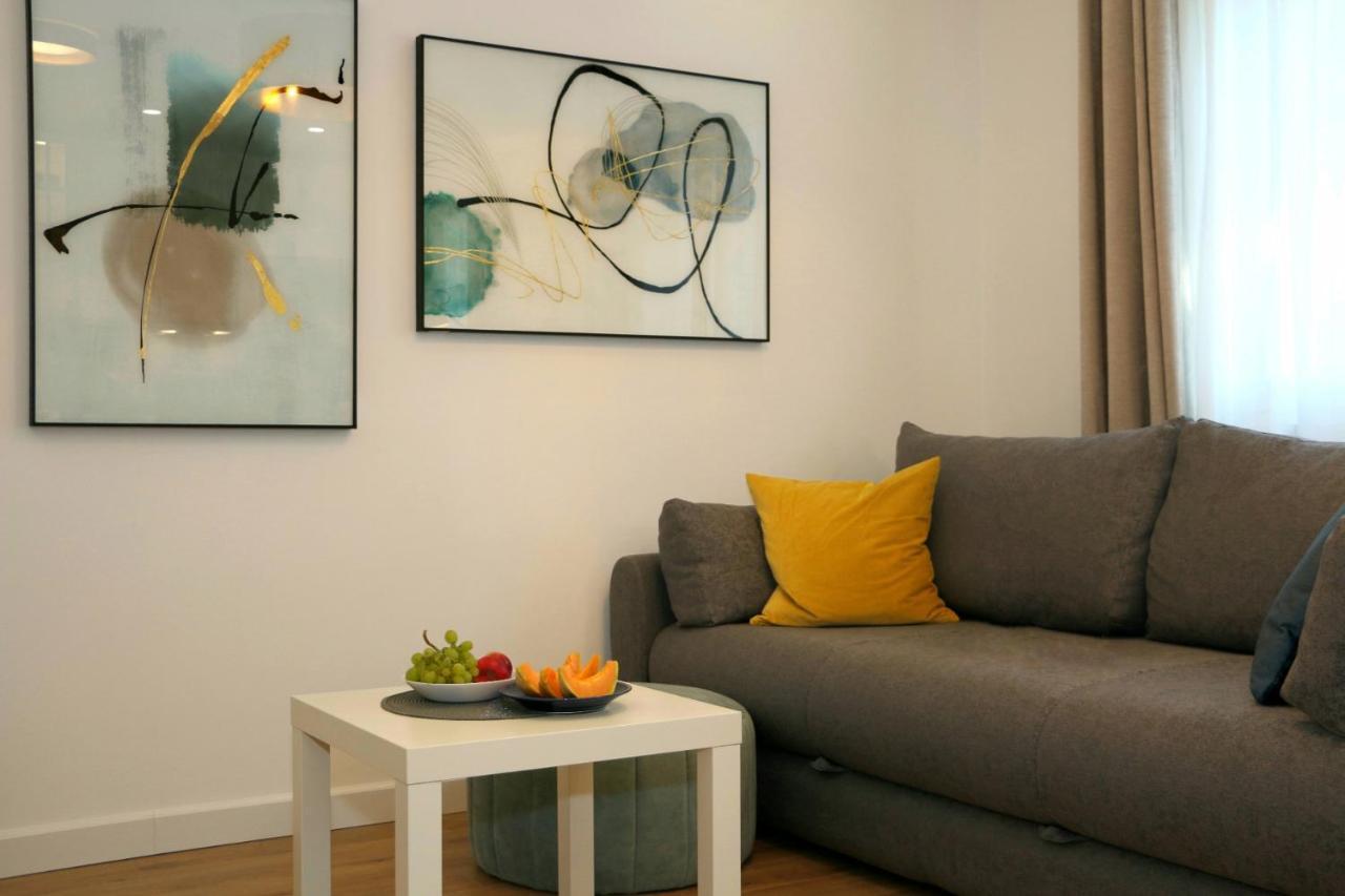 Apartments Tona ซาบอริซ ภายนอก รูปภาพ