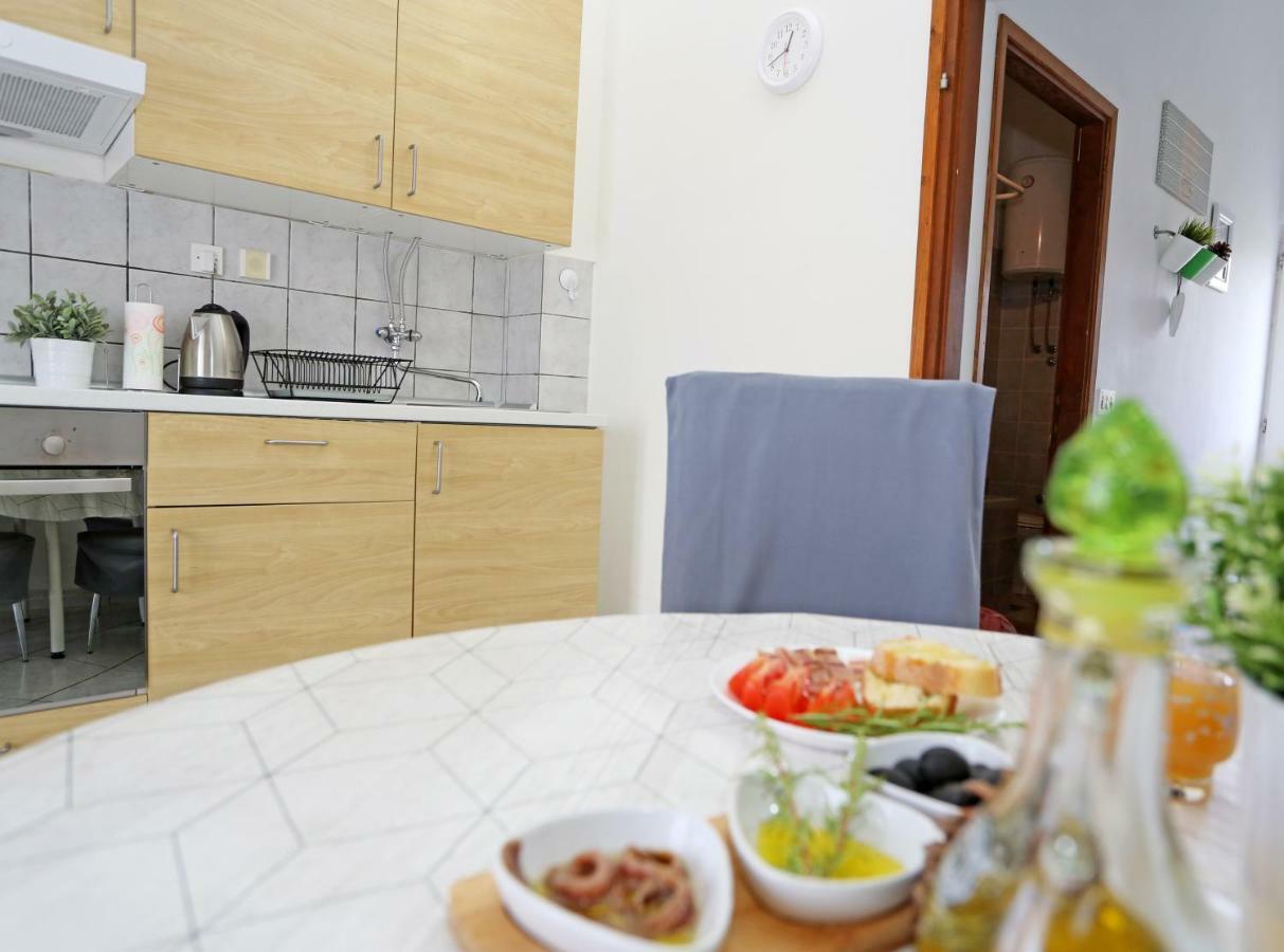 Apartments Tona ซาบอริซ ภายนอก รูปภาพ