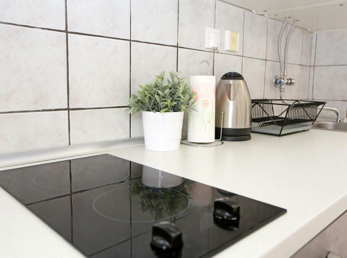 Apartments Tona ซาบอริซ ภายนอก รูปภาพ