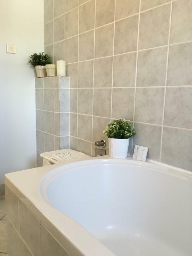 Apartments Tona ซาบอริซ ภายนอก รูปภาพ